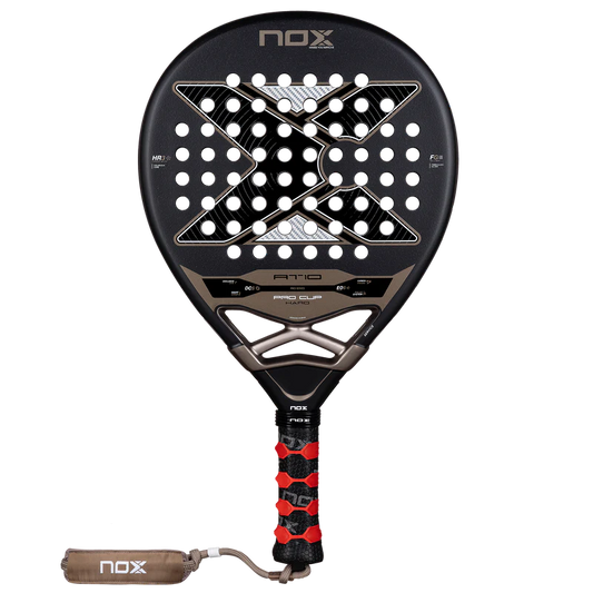 Pala de Pádel NOX AT10 Pro Cup Hard Agustín Tapia (2026)