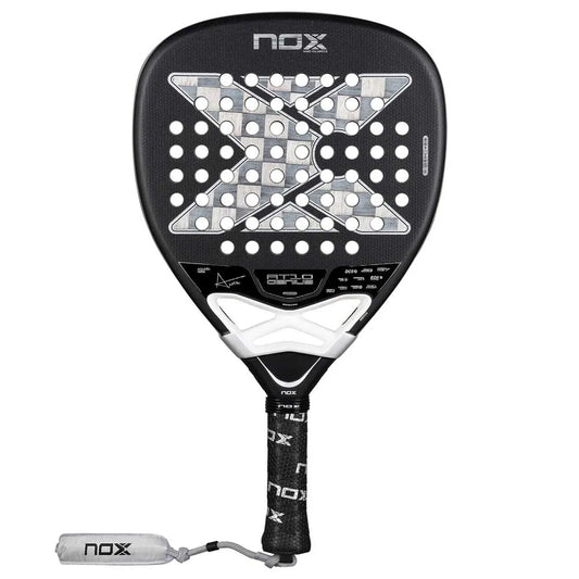 Raquetes de Padel NOX AT10 Genius Attack 18K Alum por Agustin Tapia (2026)